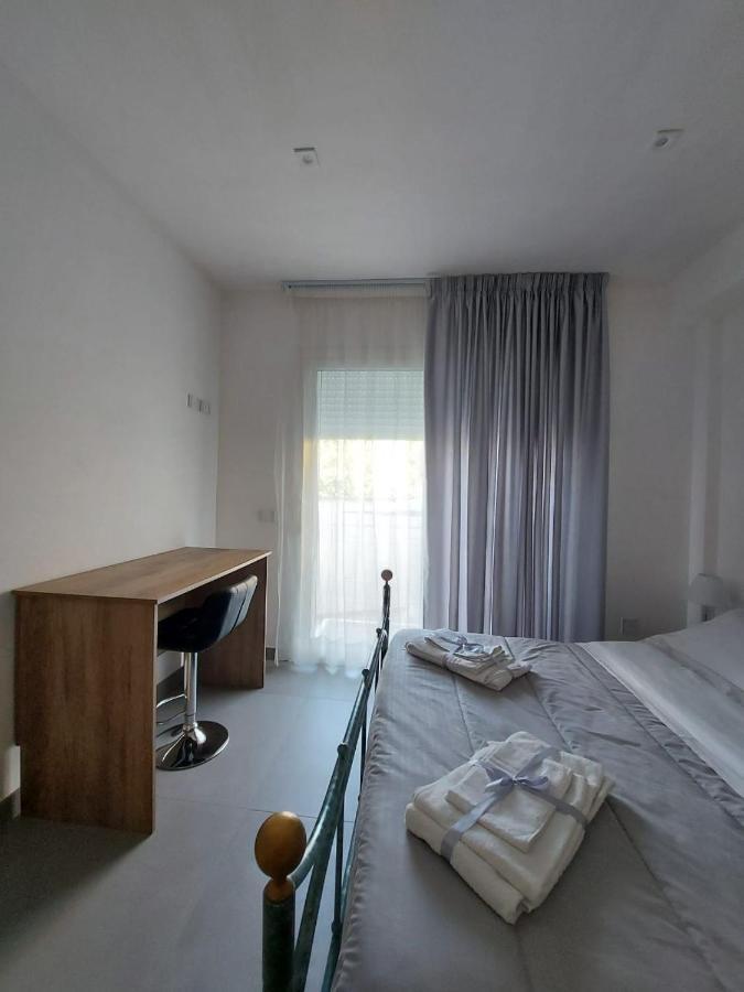 Civico 72 Hotell Martano Eksteriør bilde